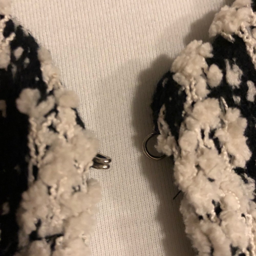 Soft Cardigan - Picture 3 of 3
